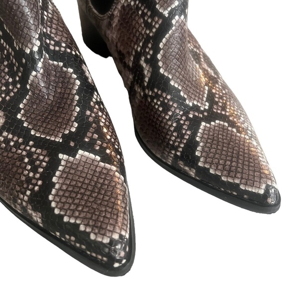 BLONDO Boots Booties Waterproof Python Snakeskin Cowboy Cowgirl 9M EUC - Picture 4 of 8